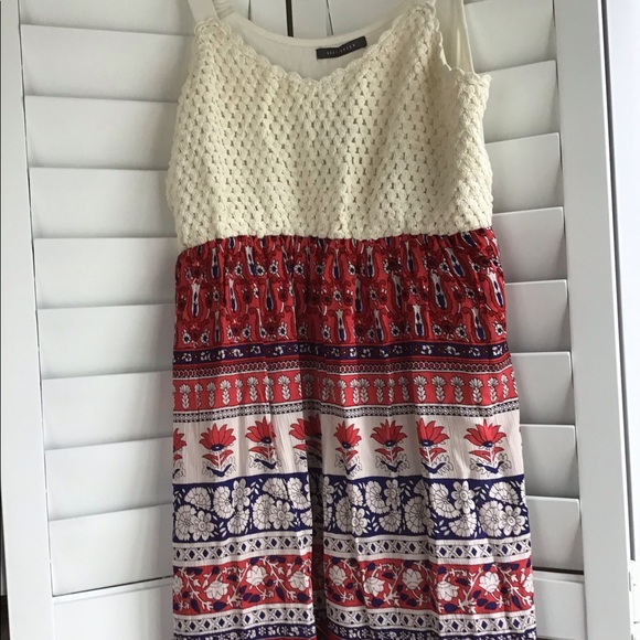 Brand new dress never worn - Picture 7 of 16